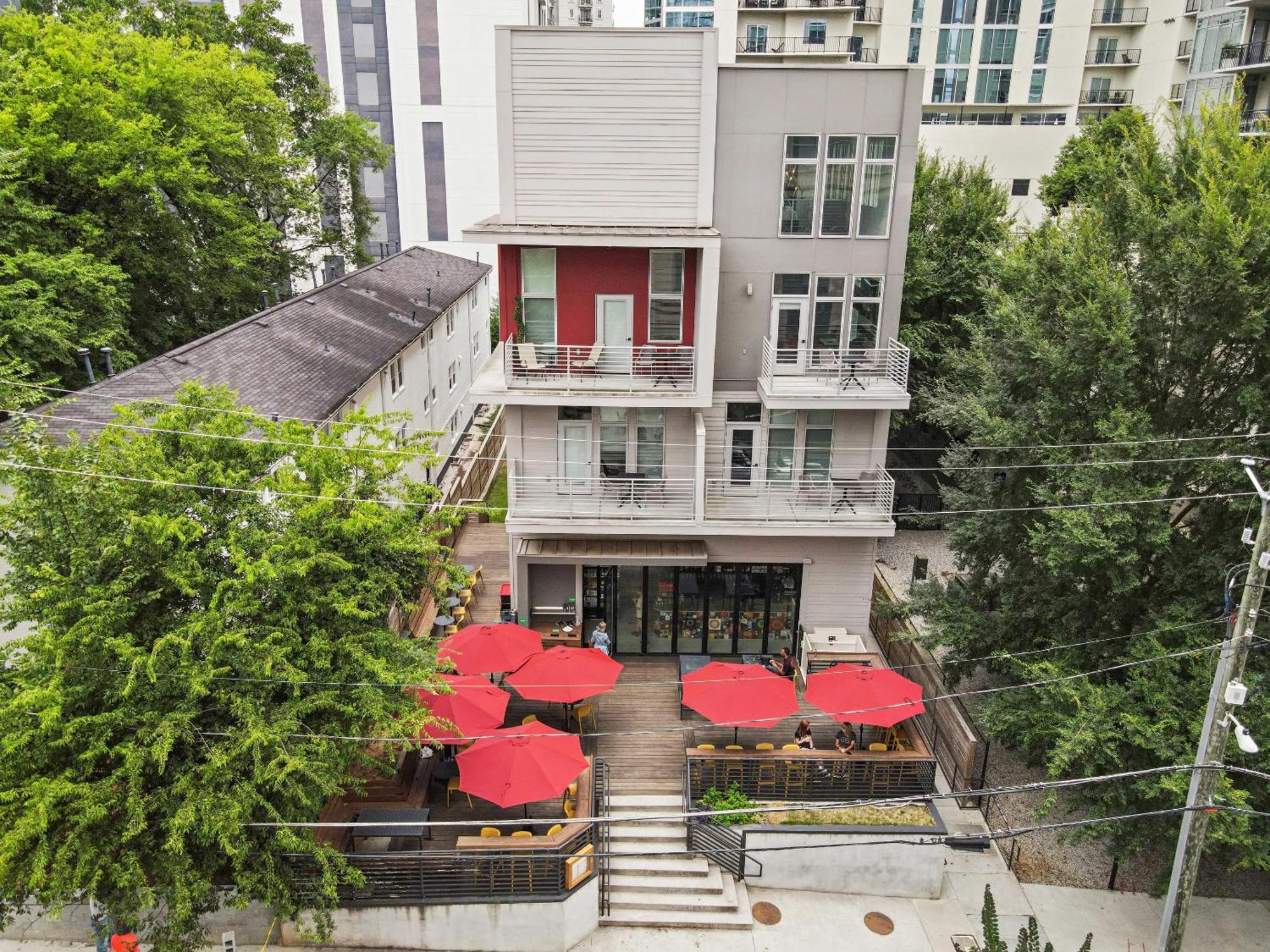 Апартаменты Stupendous Heart Of Piedmont Park Two Story Loft Атланта Экстерьер фото