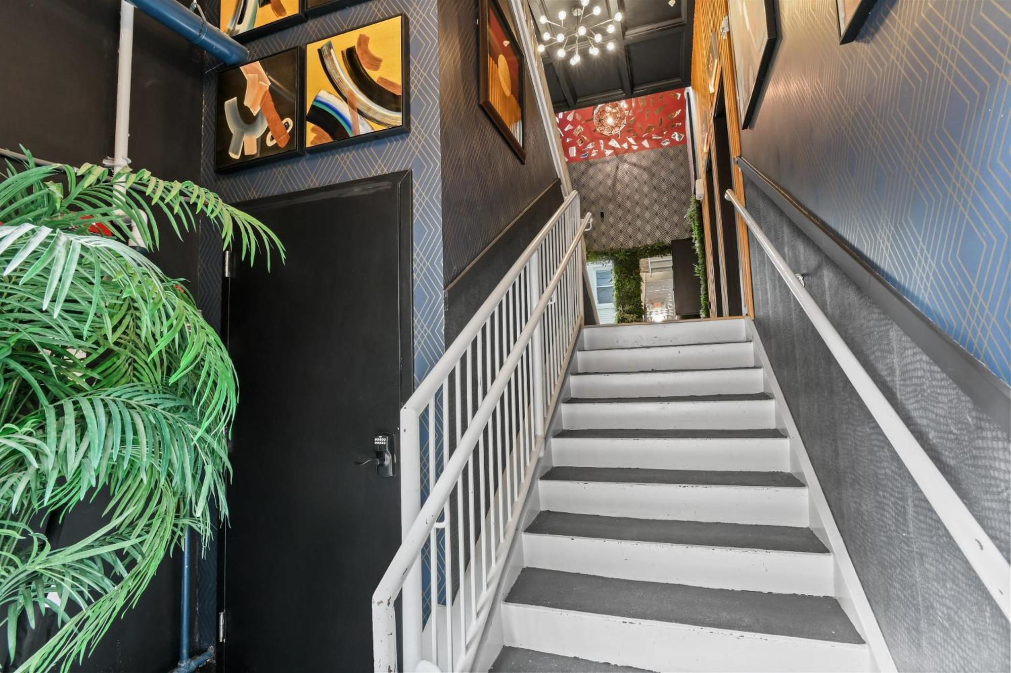 Апартаменты Stupendous Heart Of Piedmont Park Two Story Loft Атланта Экстерьер фото